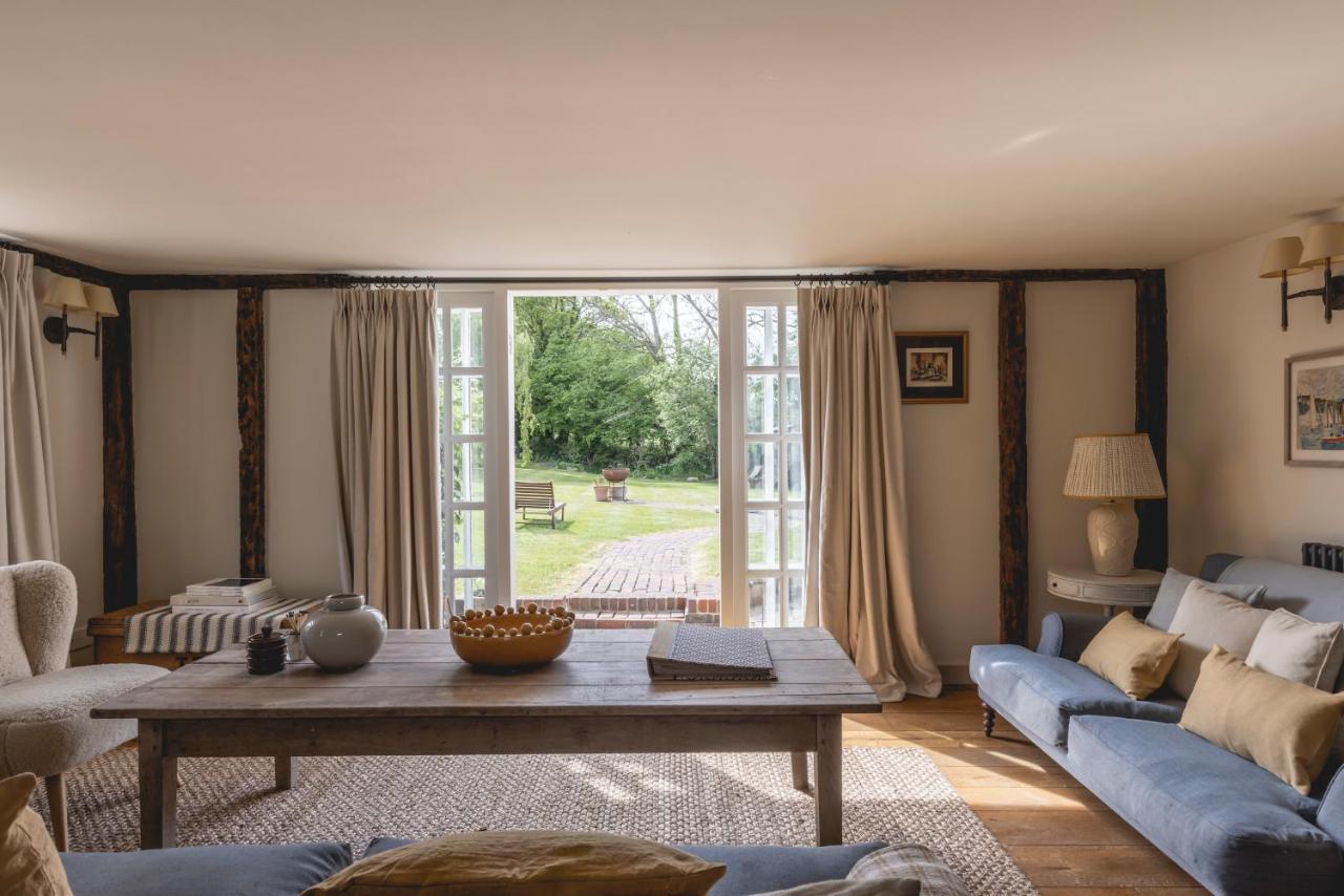 Cosy Cottage With Beautiful Garden, Hottub & Sauna Marden (Kent) Exterior foto