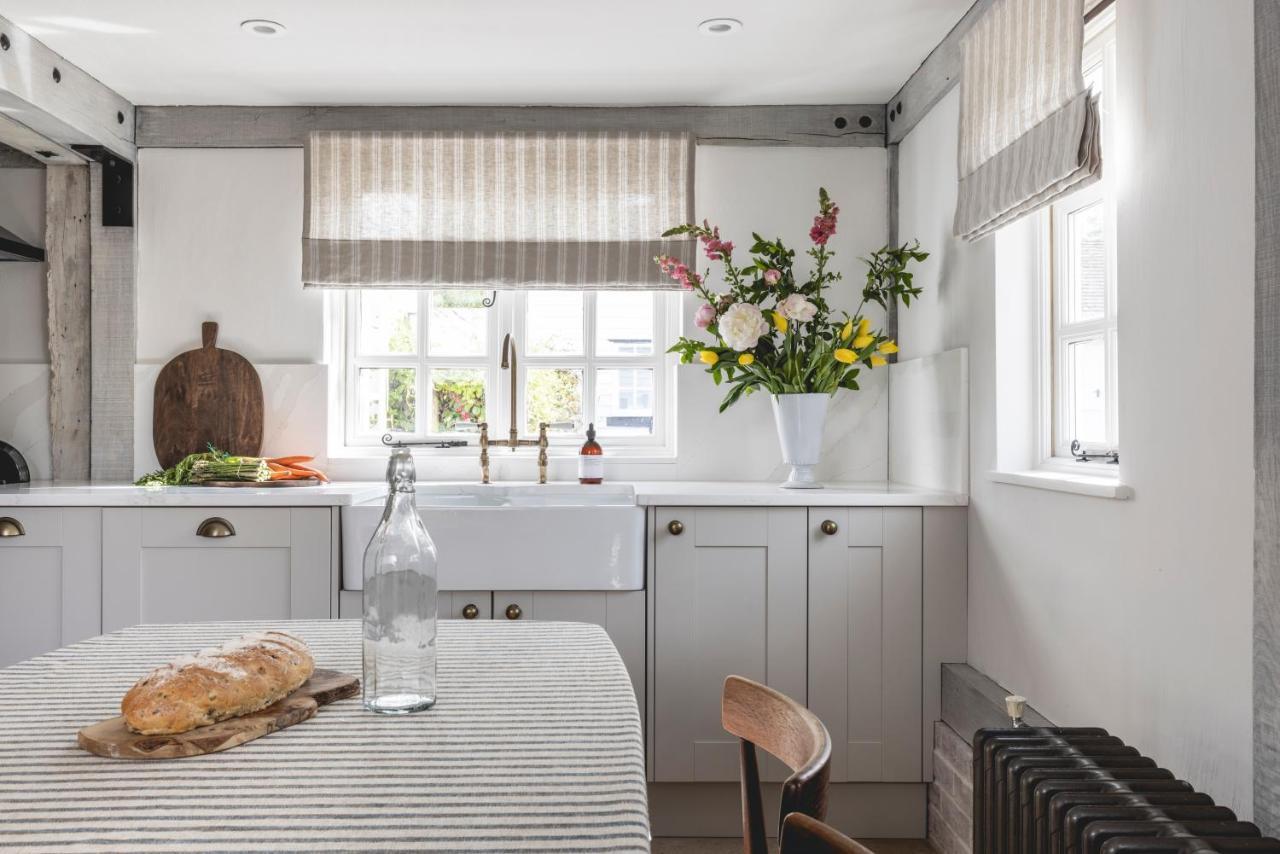 Cosy Cottage With Beautiful Garden, Hottub & Sauna Marden (Kent) Exterior foto
