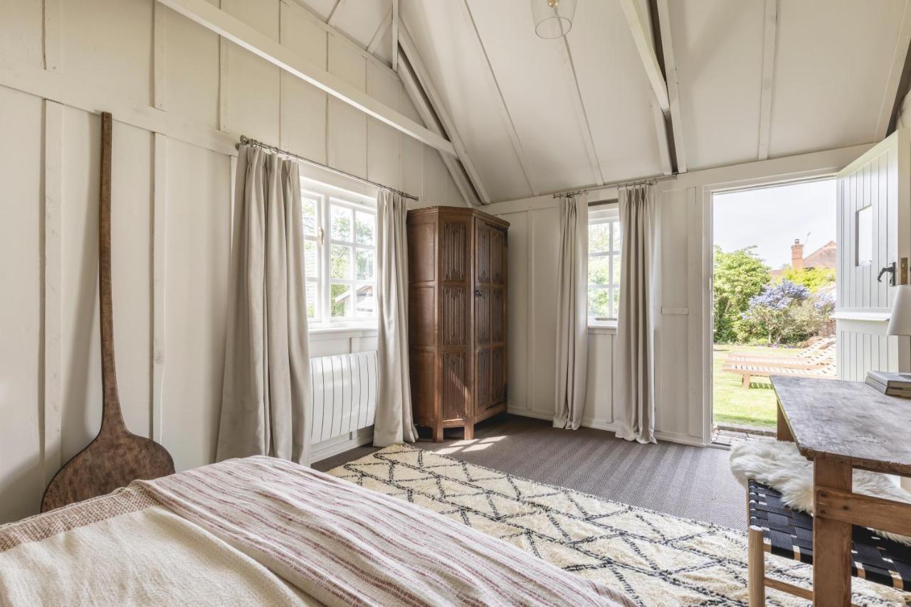 Cosy Cottage With Beautiful Garden, Hottub & Sauna Marden (Kent) Exterior foto